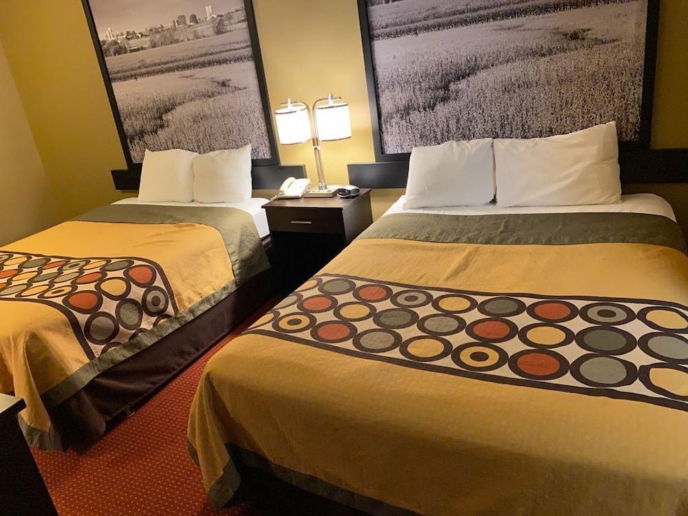 Super 8 By Wyndham Eau Claire Wi Hotel Kültér fotó